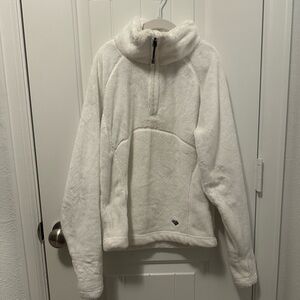 Obermeyer White fleece jacket